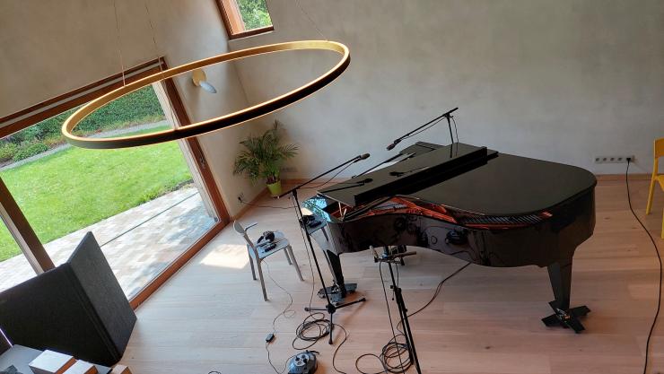Woodlake studio
